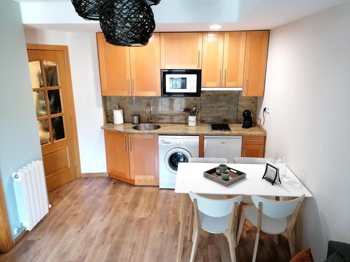 Apartamento Con Encanto En Sallent de Gállego Exteriör bild